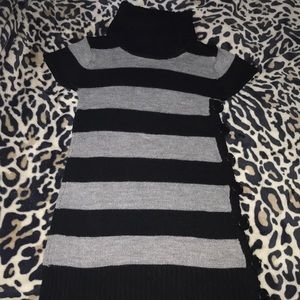 Turtle neck dress shirt ! Only worn twice